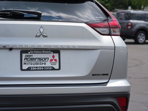 New 2026 Mitsubishi Eclipse Cross LE AWD/4WD image 10