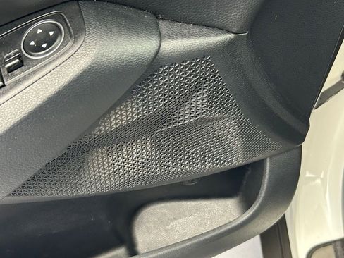 Used 2021 Kia Seltos EX image 12