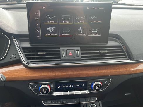 Used 2023 Audi Q5 2.0T Premium Plus AWD/4WD image 11