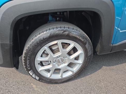 Used 2021 Jeep Renegade Limited AWD/4WD image 27