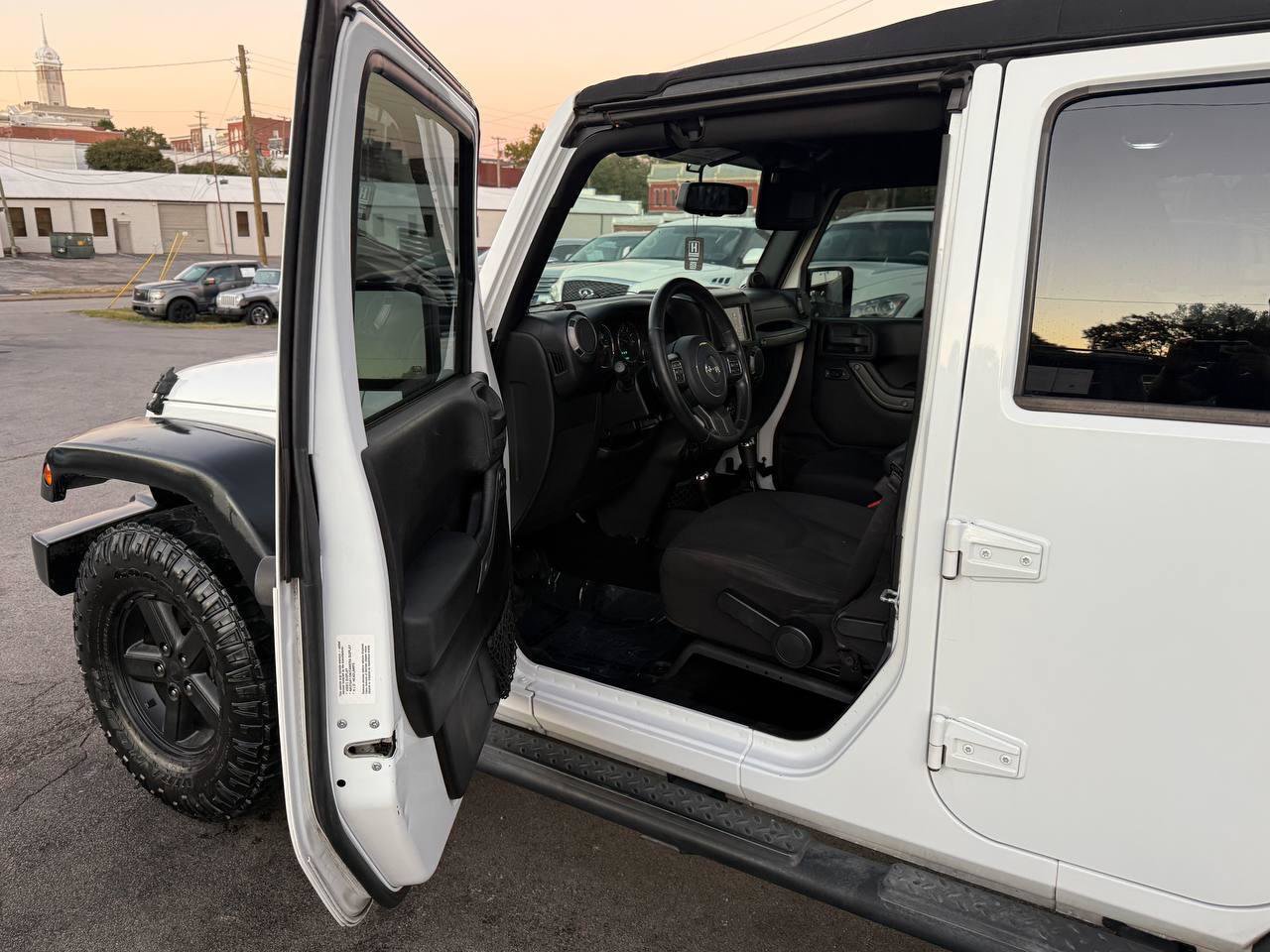 Used 2014 Jeep Wrangler Unlimited Sport w/ Quick Order Package 24S AWD/4WD image 14