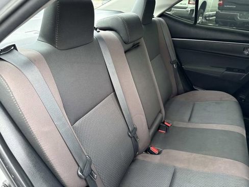 Used 2018 Toyota Corolla LE FWD image 28
