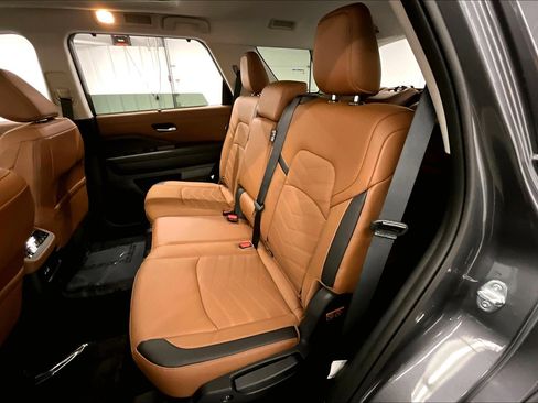 New 2025 Nissan Pathfinder Platinum w/ Cargo Package AWD/4WD image 11