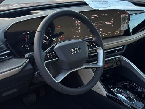 New 2025 Audi Q5 Premium Plus image 22