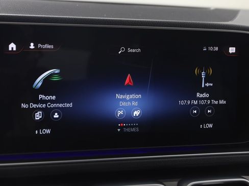 Used 2022 Mercedes-Benz GLE 350 4MATIC w/ Premium Package image 33