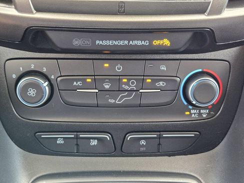 Used 2023 Ford Transit Connect XLT FWD image 19
