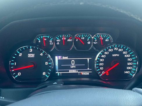 Used 2015 Chevrolet Silverado 1500 LT image 29