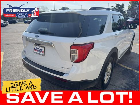 Used 2022 Ford Explorer XLT AWD/4WD image 8