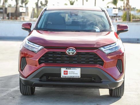 Certified 2025 Toyota RAV4 XLE image 4