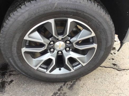 Used 2022 Chevrolet Silverado 1500 LT image 7