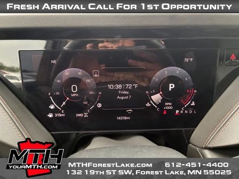 Used 2025 GMC Yukon AT4 AWD/4WD image 14