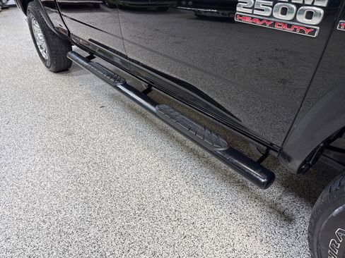 Used 2018 RAM 2500 Tradesman w/ Chrome Appearance Group image 68