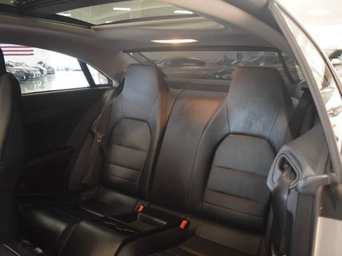Used 2011 Mercedes-Benz E 550 Coupe image 37
