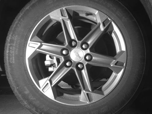 Used 2025 Chevrolet Blazer LT image 15