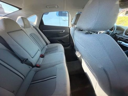 Used 2020 Hyundai Sonata SEL w/ Convenience Package FWD image 16