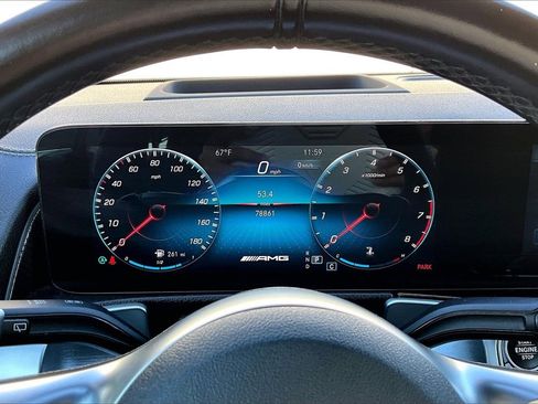 Used 2022 Mercedes-Benz GLB 35 AMG 4MATIC image 9