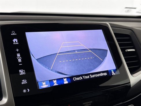 Used 2018 Honda Ridgeline RTL-E image 23