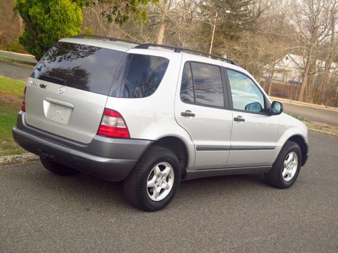 Used 1998 Mercedes-Benz ML 320 4MATIC image 24