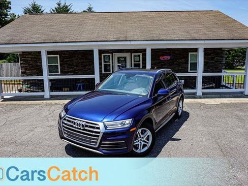 Used 2018 Audi Q5 2.0T Premium w/ Convenience Package AWD/4WD image 2
