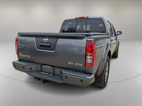 Used 2020 Nissan Frontier SV image 10