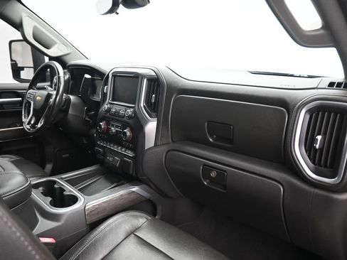 Used 2020 Chevrolet Silverado 1500 LTZ w/ LTZ Plus Package AWD/4WD image 59