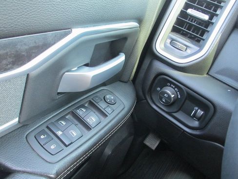 Used 2022 RAM 2500 Big Horn w/ Level A Equipment Group image 24