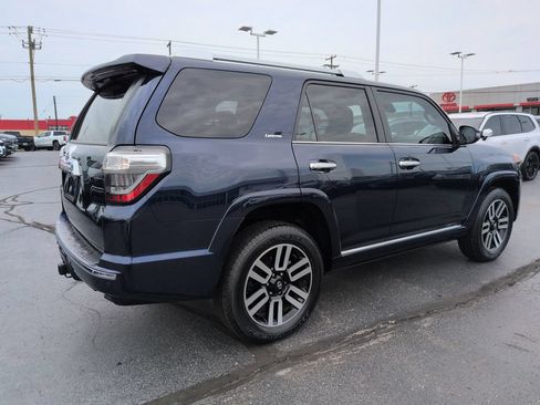 Certified 2024 Toyota 4Runner Limited AWD/4WD image 5