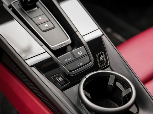 Used 2022 Porsche 911 Carrera 4 GTS image 19