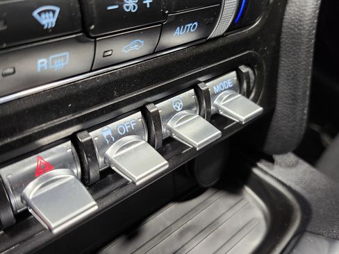 Used 2022 Ford Mustang EcoBoost w/ Equipment Group 101A image 8