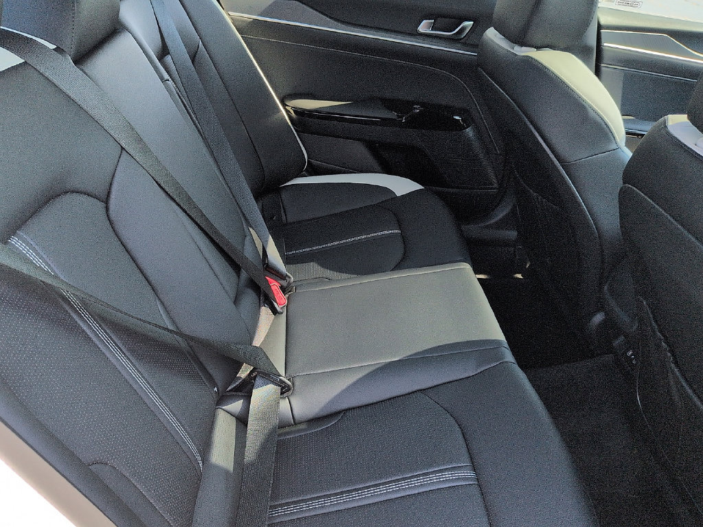 New 2026 Kia K5 GT-Line w/ GT-Line Premium Package FWD image 8