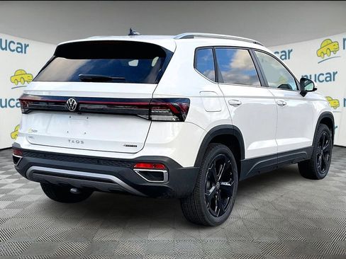 New 2026 Volkswagen Taos SEL AWD/4WD image 7