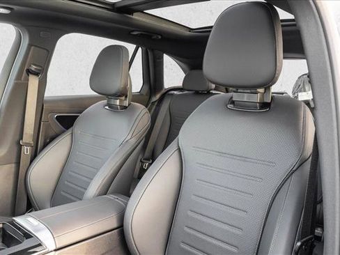 New 2026 Mercedes-Benz GLC 300 4MATIC image 12
