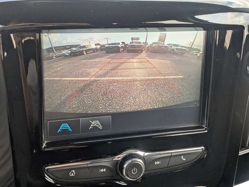 Used 2019 Chevrolet Traverse LS FWD image 22