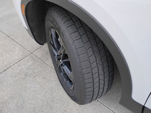 Used 2023 Chevrolet Blazer LT w/ Convenience Package image 25