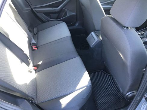 Used 2020 Volkswagen Jetta SE image 10