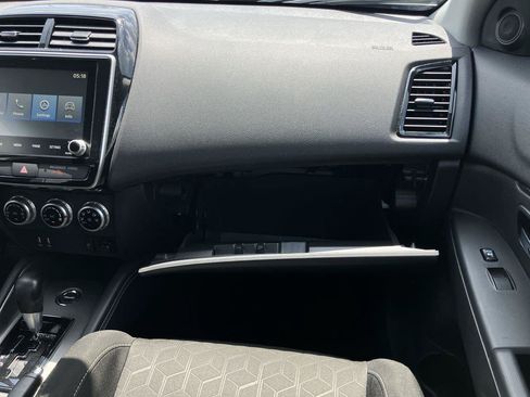 Used 2026 Mitsubishi Outlander Sport AWD image 15