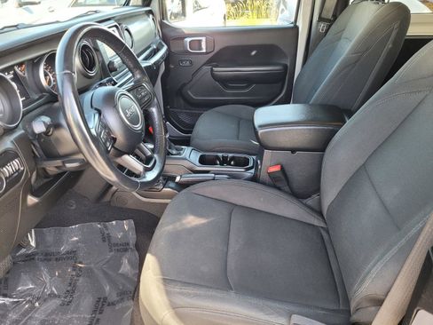 Used 2019 Jeep Wrangler Sport AWD/4WD image 20