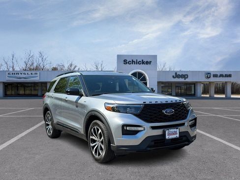 Used 2022 Ford Explorer ST-Line w/ Class IV Trailer Tow Package AWD/4WD image 1
