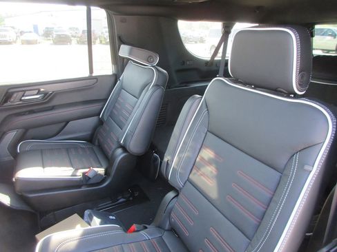New 2026 GMC Yukon XL AT4 Ultimate image 12
