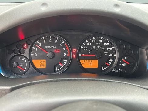 Used 2007 Nissan Frontier SE w/ SE Value Truck Pkg AWD/4WD image 18