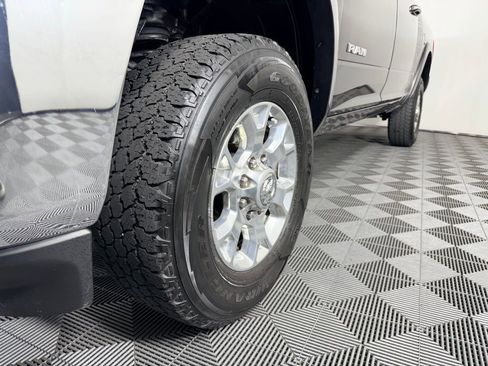 Used 2019 RAM 2500 Laramie image 10