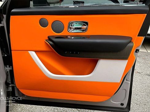 Used 2026 Rolls-Royce Cullinan image 21