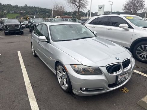 Used 2011 BMW 335i Sedan image 1