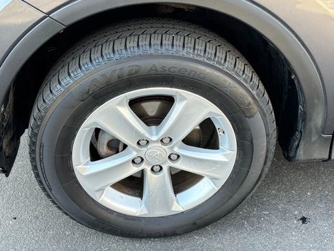 Used 2013 Toyota RAV4 XLE image 36