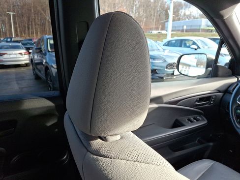 Certified 2022 Honda Passport EX-L image 13