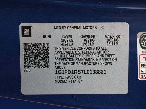 Used 2020 Chevrolet Camaro LT image 32