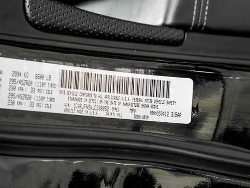 Used 2018 Jeep Grand Cherokee Trackhawk image 51