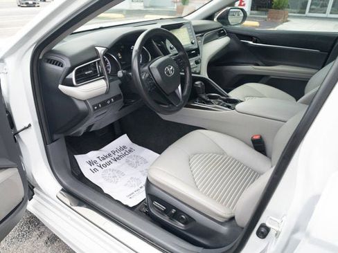 Used 2023 Toyota Camry SE image 15