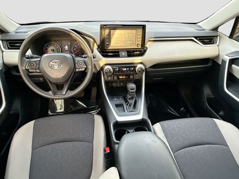 Used 2019 Toyota RAV4 XLE image 16