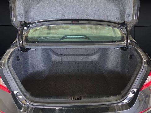 Used 2018 Honda Accord EX-L image 14